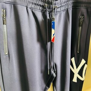 NBA Yankees sweatpants.